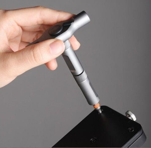 3540825871_w640_h640_otvertka-s-komplektom