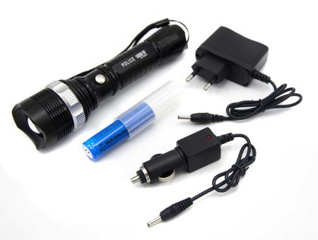 Ручной фонарь Police Bailong BL-8372A, 10000W, 18650, ЗУ сеть+авто, Zoom, XPE