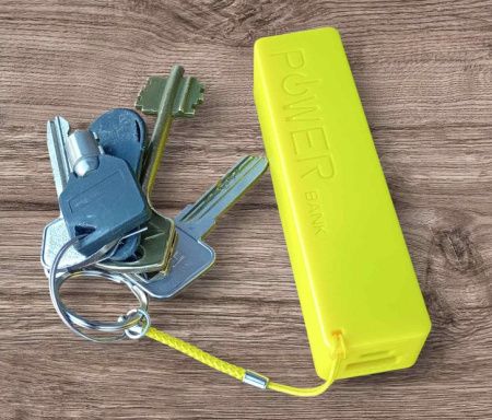 Повербанк мини 2000 mAh (реальная емкость меньше)