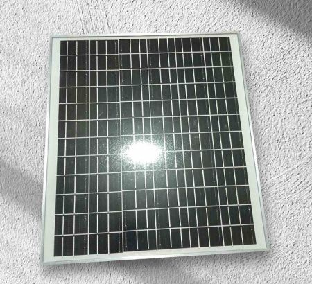 Солнечная панель SOLAR PANEL 18V20W разм. 295х430х17 мм