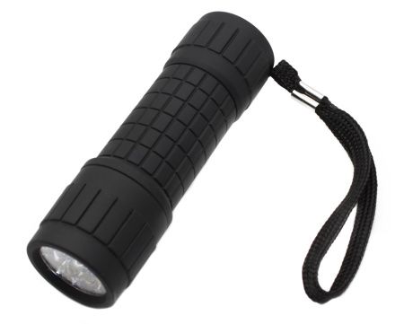 Ручной фонарь чёрный матовый уголь-1, 3хAAA ,9 LED