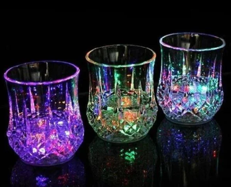 Стакан с подсветкой FLASH CUP / 7104