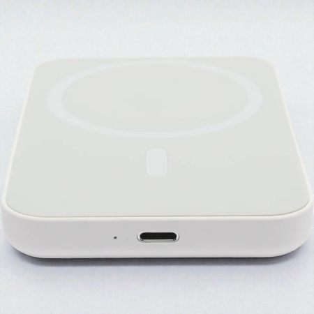 Повербанк с поддержкой беспроводной зарядки магнитный PD 22,5W 10000MAH, 10144