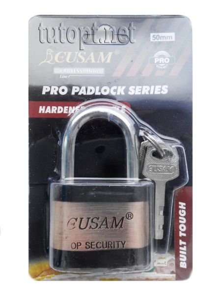 700328790_zamok-navesnoj-rolinson