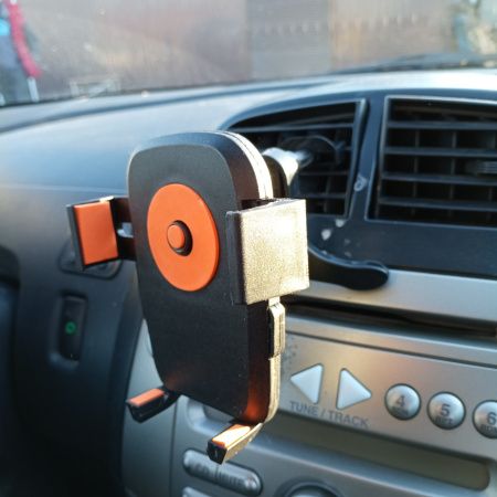 Держатель для телефона в автомобиль Phone Holder B234 в решетку