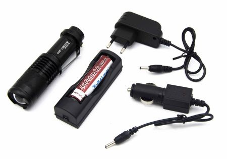 Ручной фонарь Police BL-1812-T6, Li-ion 18650, 1хCree XM-L, Zoom
