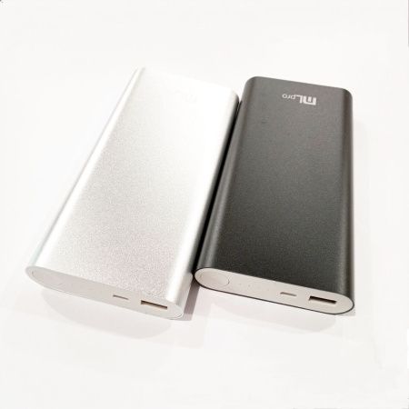 Повербанк Xiaomi 20800 mAh (реальная емкость меньше) Повербанк Xiaomi 20800 mAh (реальная емкость меньше)